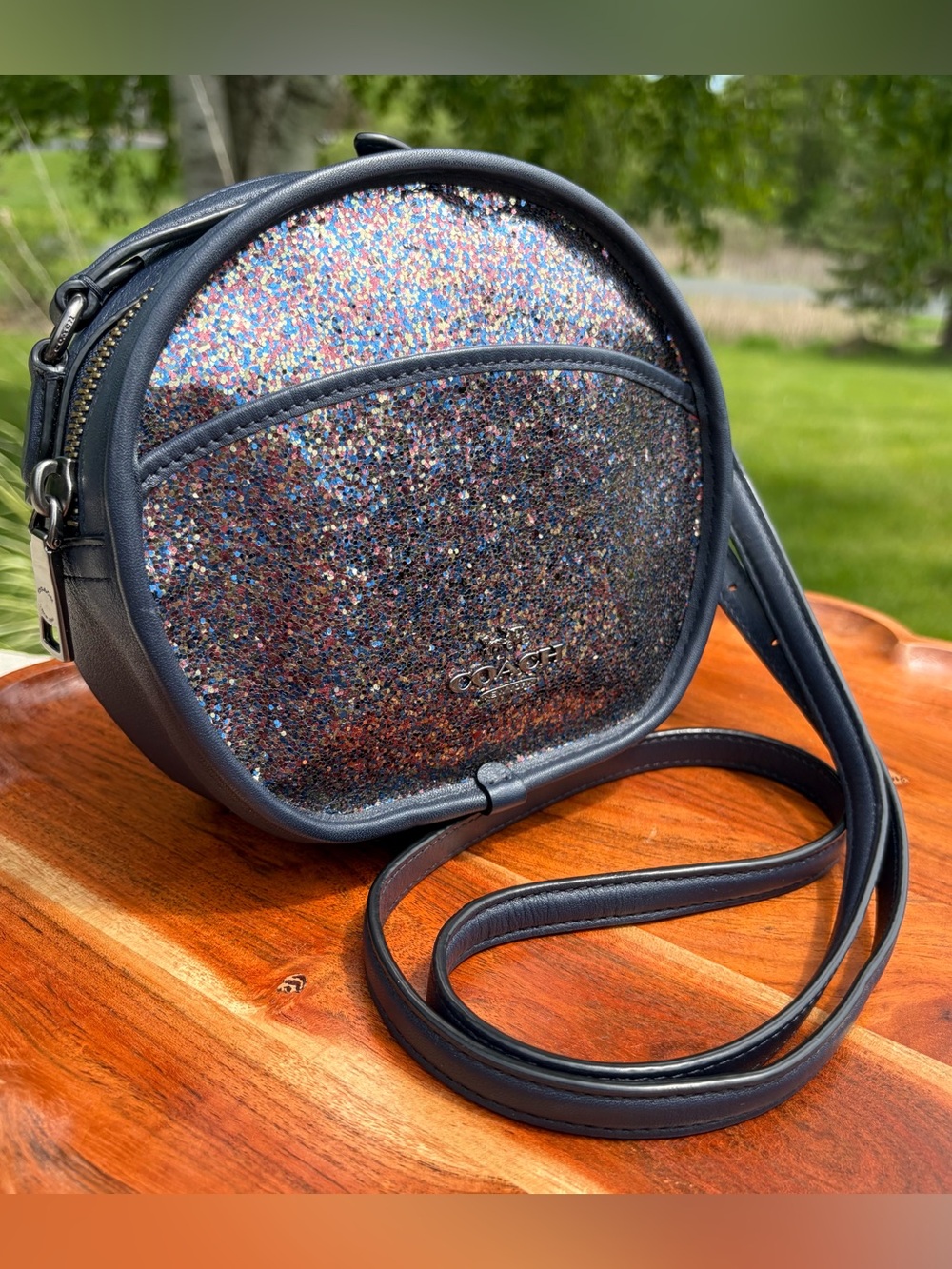Coach Canteen Bag Limited Edition Navy Leather Rainbow Glitter F48731 EUC - Picture 7 of 16